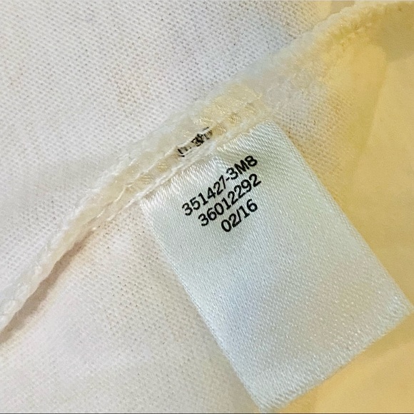 NWOT Victoria's Secret PINK White Campus Signature Tee - Picture 13 of 13